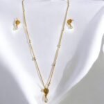 Chain Pendant Set Gold Plated with box packing in 2999