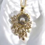 Chain Pendant Set Gold Plated with box packing in 2999